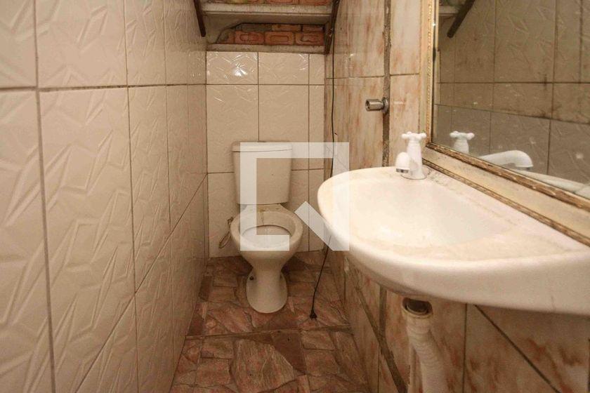 Casa à Venda – Sapopemba, 1 Quarto, 70 m² – São Paulo