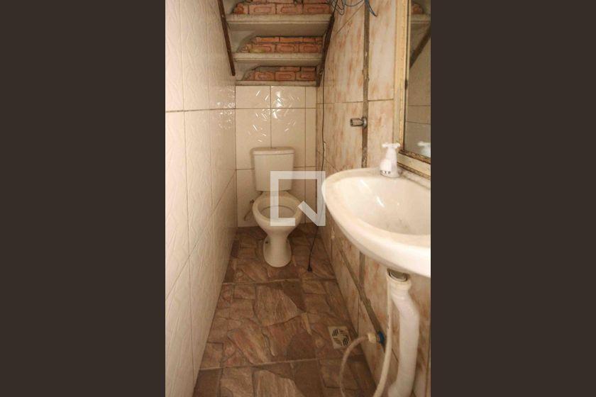 Casa à Venda – Sapopemba, 1 Quarto, 70 m² – São Paulo