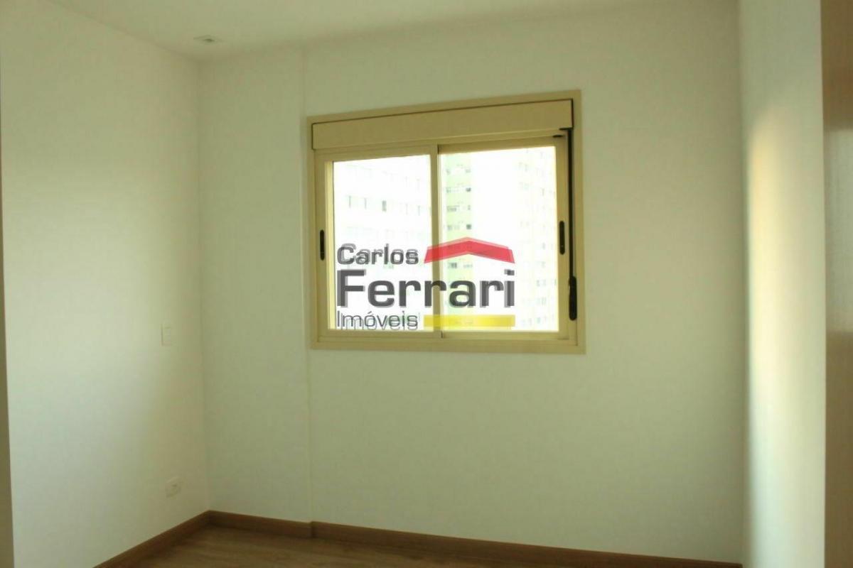 Apartamento em Santana ao lado do metrô com vaga de garagem