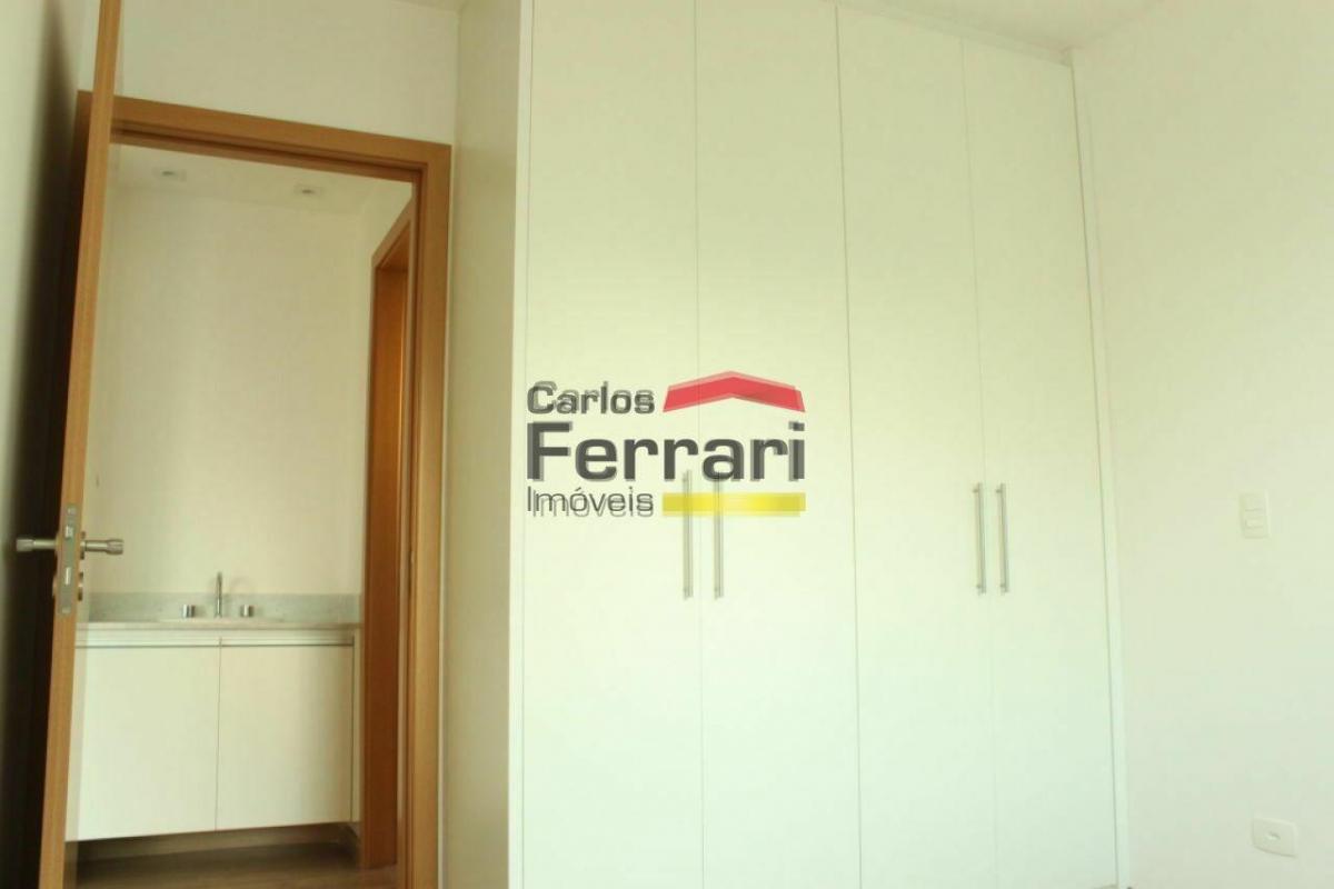 Apartamento em Santana ao lado do metrô com vaga de garagem