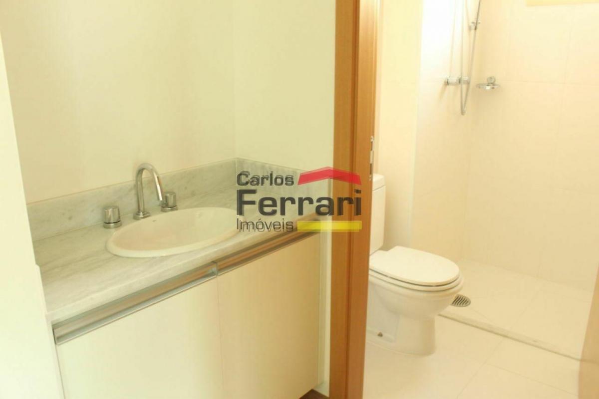 Apartamento em Santana ao lado do metrô com vaga de garagem