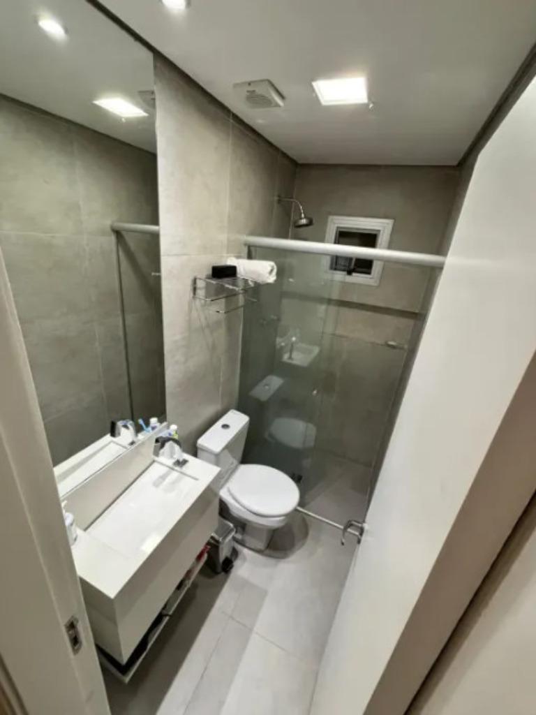 Apartamento à venda – em Moema