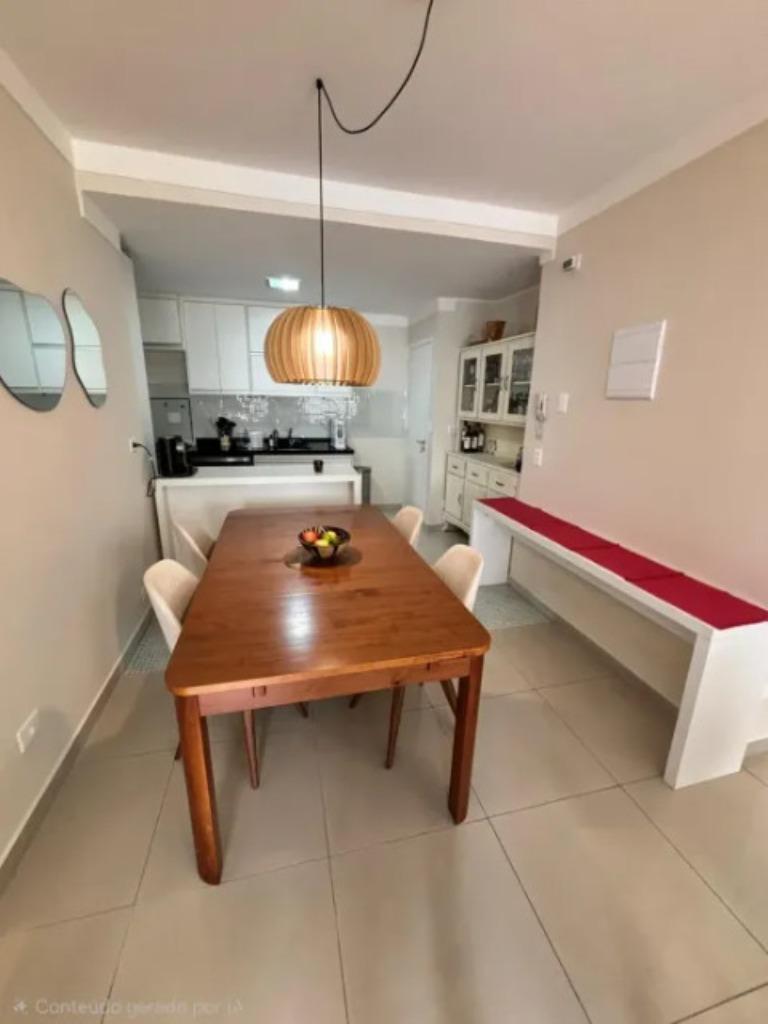 Apartamento à venda – em Moema