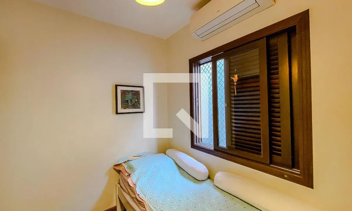 c14b3933daae61f21aef6d89f32945c7-casa-com-3-quartos-a-venda-170m-no-belenzinho-sao-paulo