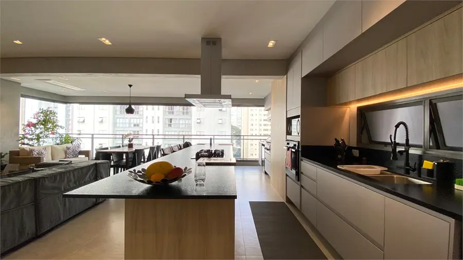Apartamento com 3 quartos à venda em Moema – SP