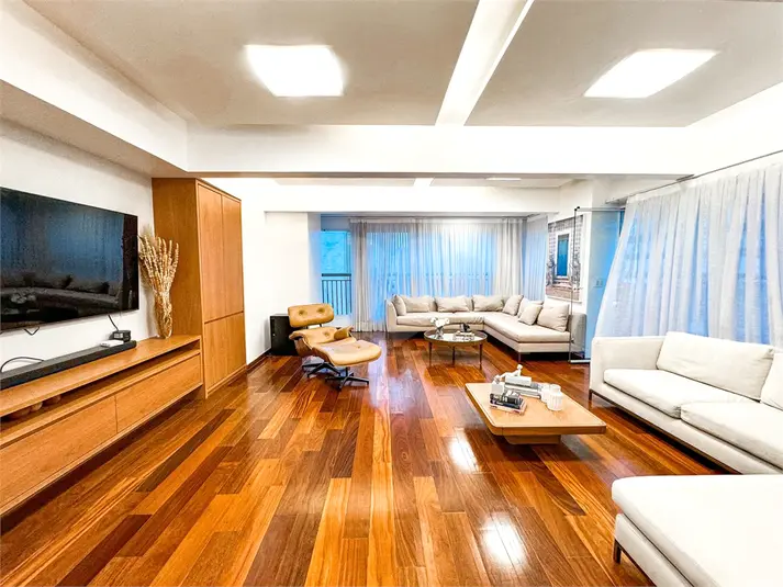 Apartamento com 3 quartos à venda em Pinheiros – SP