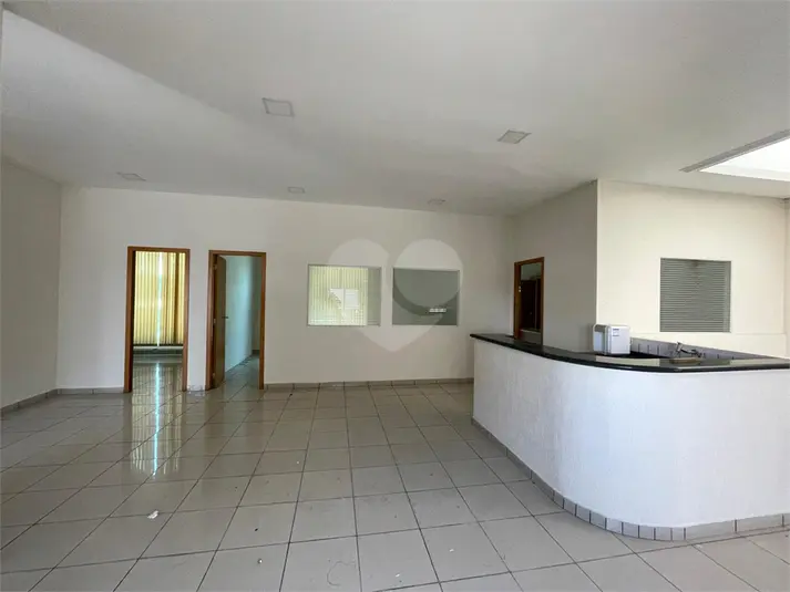 Salão Comercial para alugar em Vila Romana – SP