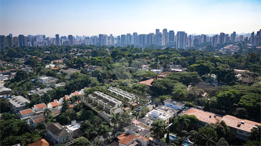 Casa com 4 quartos à venda em Brooklin – SP