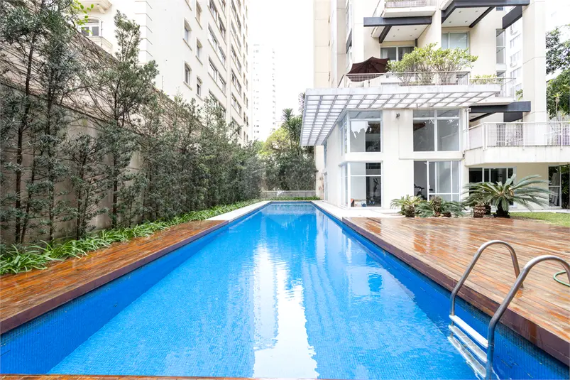 Duplex com 1 quarto à venda em Jardim América – SP