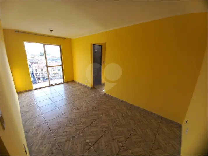 Apartamento com 2 quartos para alugar em Campo Limpo – SP