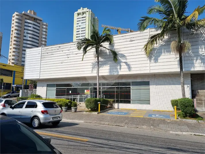 Prédio inteiro para alugar em Santana – SP
