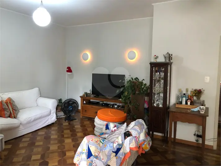Apartamento com 3 quartos à venda ou para alugar em Lapa – SP