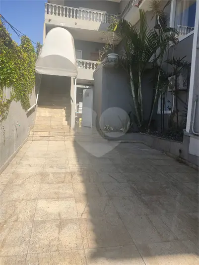 Sobrado com 4 quartos para alugar em Jardim Guedala – SP