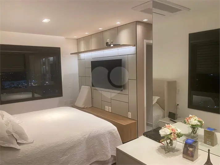 Apartamento com 3 quartos à venda em Vila Yara – SP