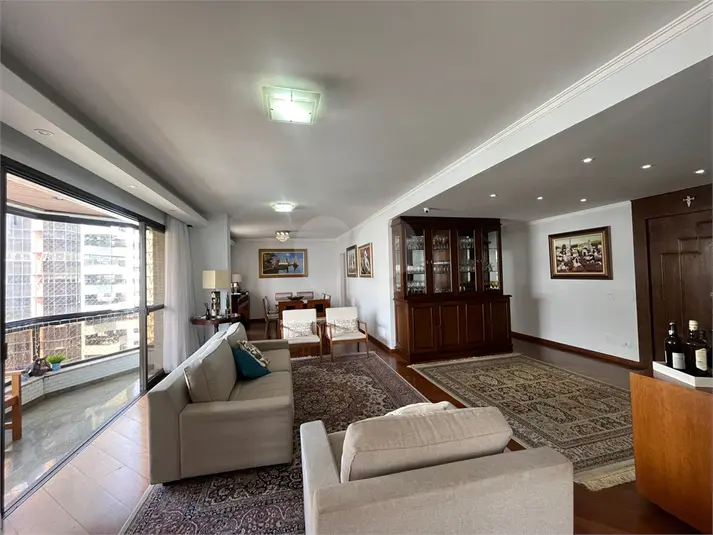 Apartamento com 4 quartos à venda em Santana – SP