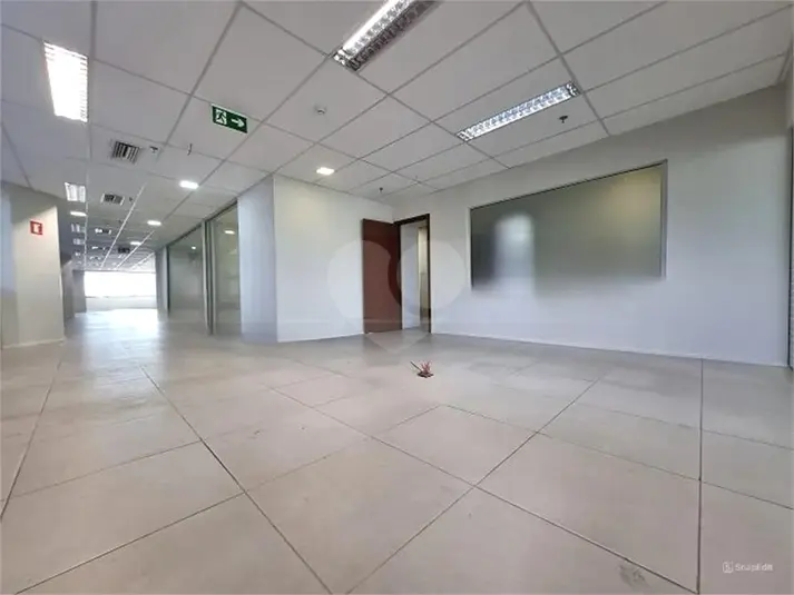 Salas à venda ou para alugar em Bela Vista – SP