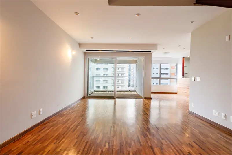 Duplex com 3 quartos à venda em Jardim Paulista – SP