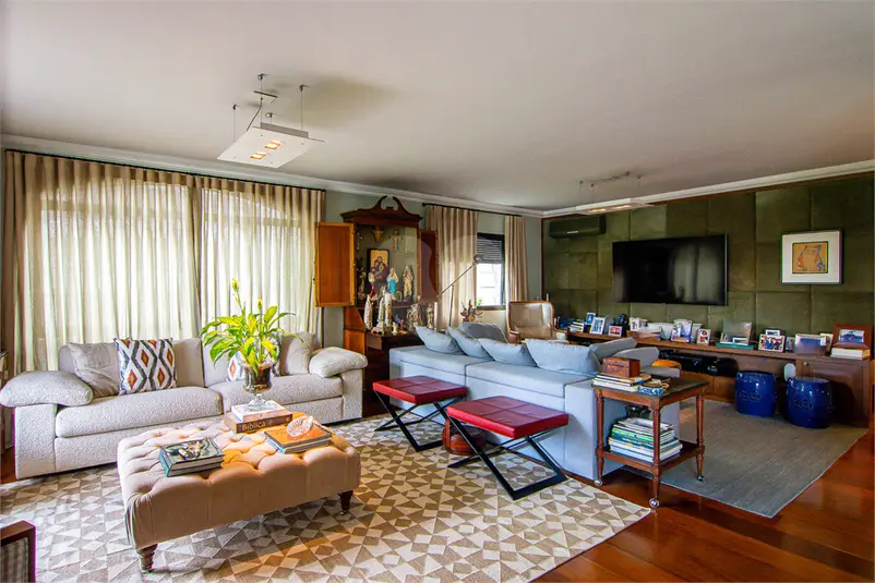 Apartamento com 2 quartos à venda em Moema – SP
