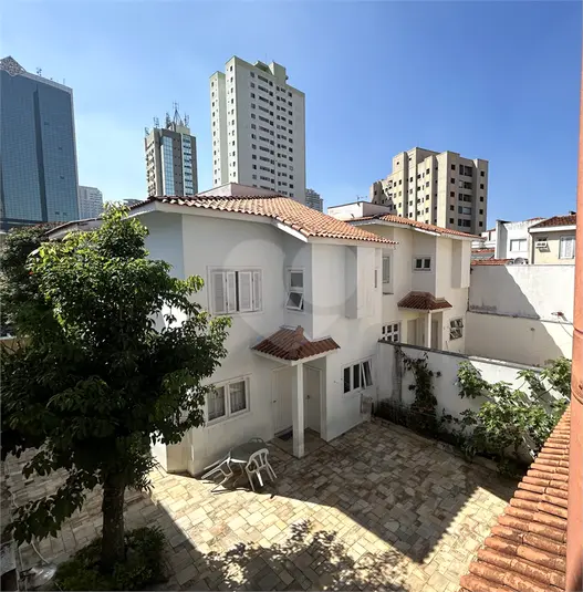 Sobrado com 4 quartos à venda em Tatuapé – SP