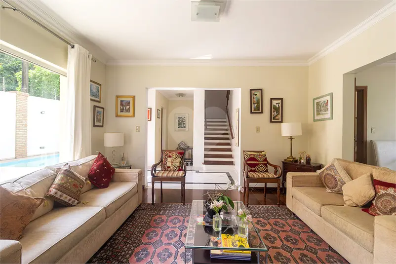Casa com 3 quartos à venda em Alto de Pinheiros – SP