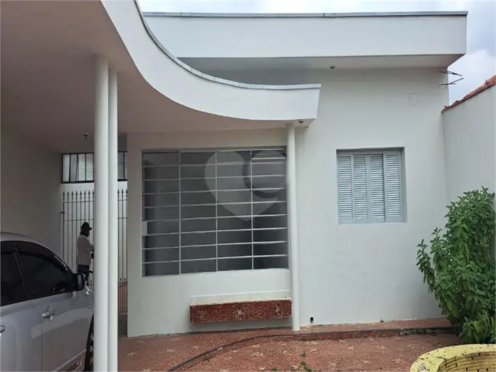 Casa térrea com 4 quartos para alugar em Vila Prudente – SP