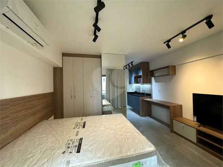 Studio com 1 quarto à venda ou para alugar em Perdizes – SP