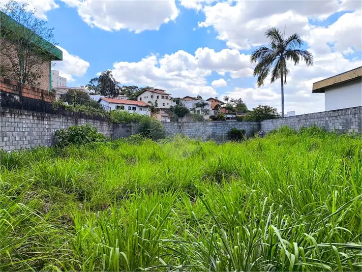 Terreno à venda em Alto de Pinheiros – SP