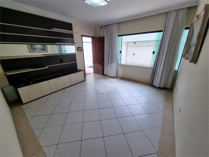 Casa com 3 quartos à venda ou para alugar em Vila Mariana – SP