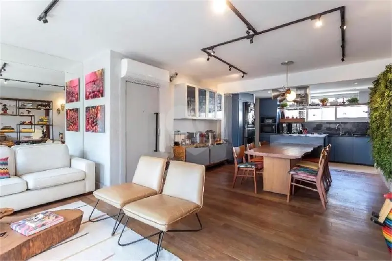 Apartamento com 4 quartos à venda em Moema – SP