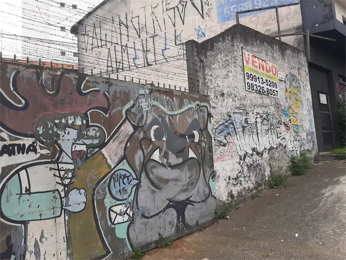 Terreno à venda em Saúde – SP