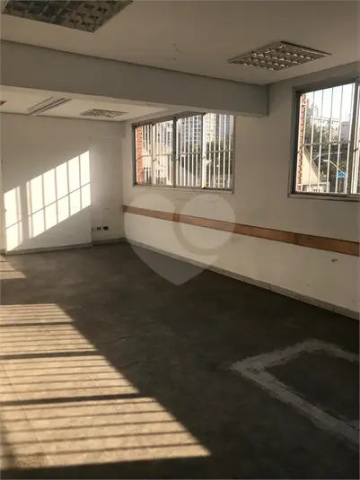 Salas para alugar em Liberdade – SP