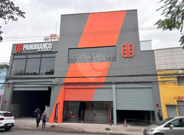 Galpão à venda em Cambuci – SP