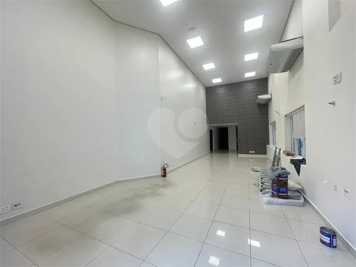 Prédio inteiro para alugar em Santana – SP