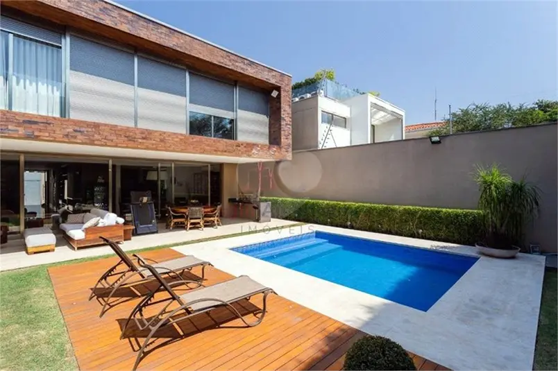 Casa com 4 quartos à venda em Jardim Paulista – SP