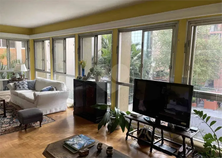 Apartamento com 4 quartos à venda em Cerqueira Cesar – SP