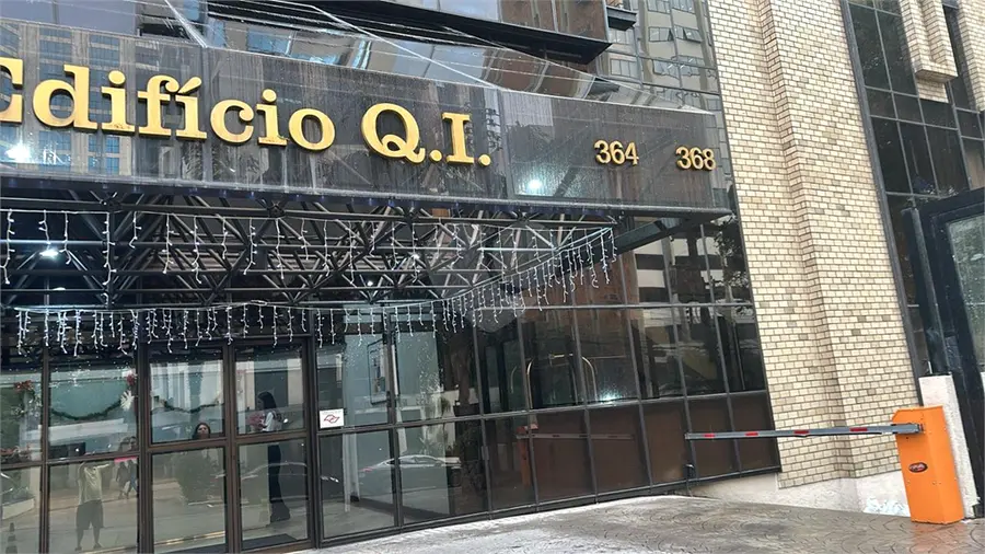 Flat com 1 quarto à venda ou para alugar em Moema – SP