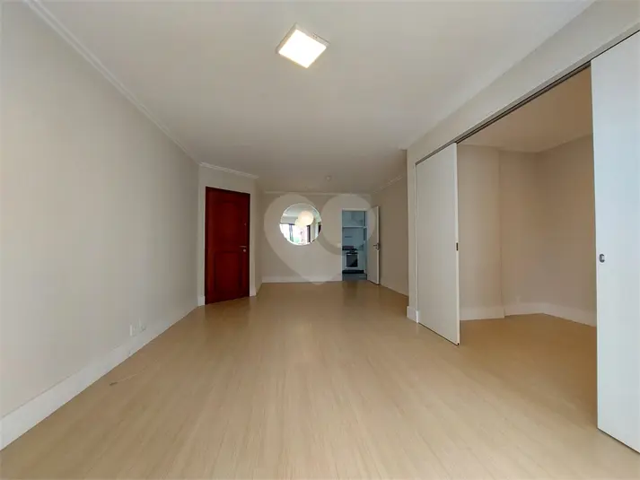 Apartamento com 4 quartos para alugar em Vila Leopoldina – SP