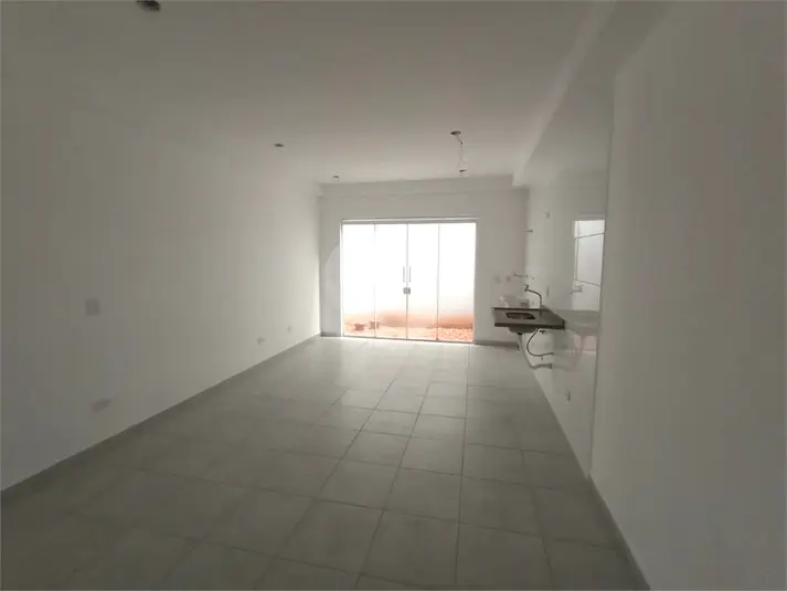 Apartamento com 1 quarto à venda ou para alugar em Vila Ema – SP