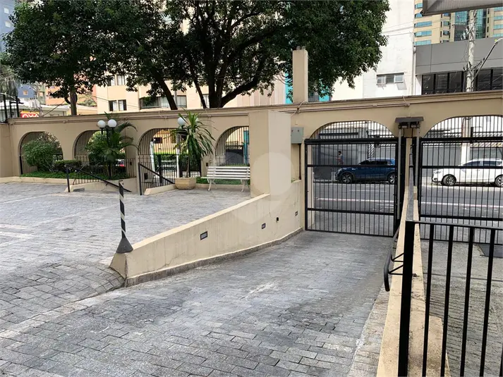 Apartamento à venda em Moema – SP