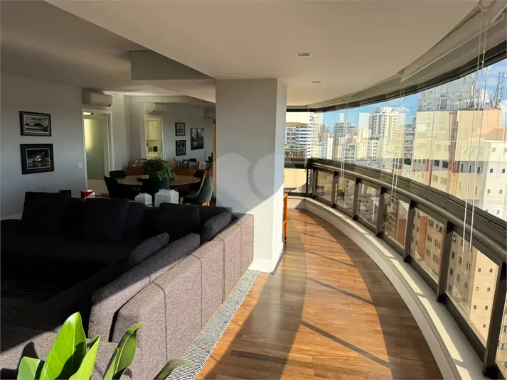 Apartamento com 4 quartos à venda em Paraíso – SP