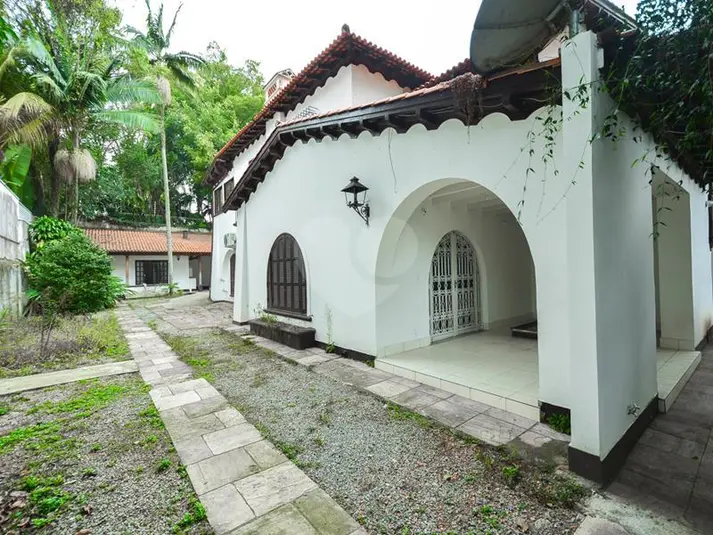 Sobrado com 4 quartos à venda em Jardim América – SP