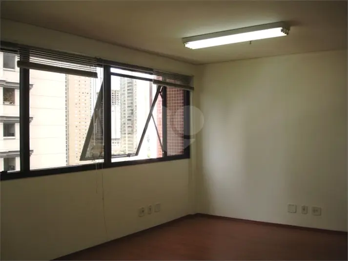 Salas à venda ou para alugar em Brooklin – SP
