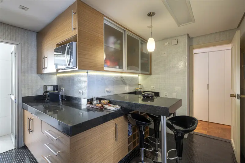 Apartamento com 4 quartos à venda em Moema – SP