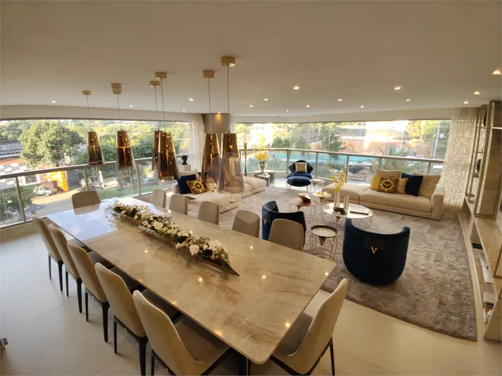 Apartamento com 4 quartos à venda em Moema – SP