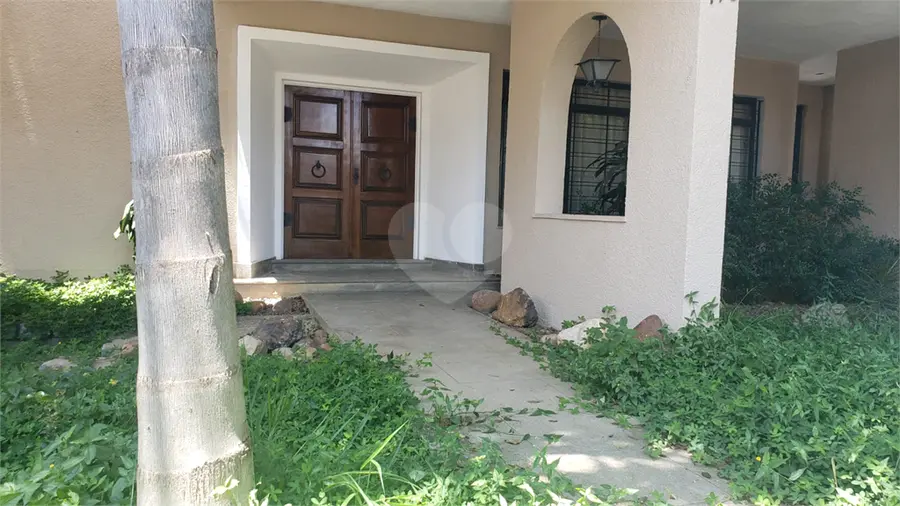 Casa térrea com 3 quartos à venda ou para alugar em Moema – SP