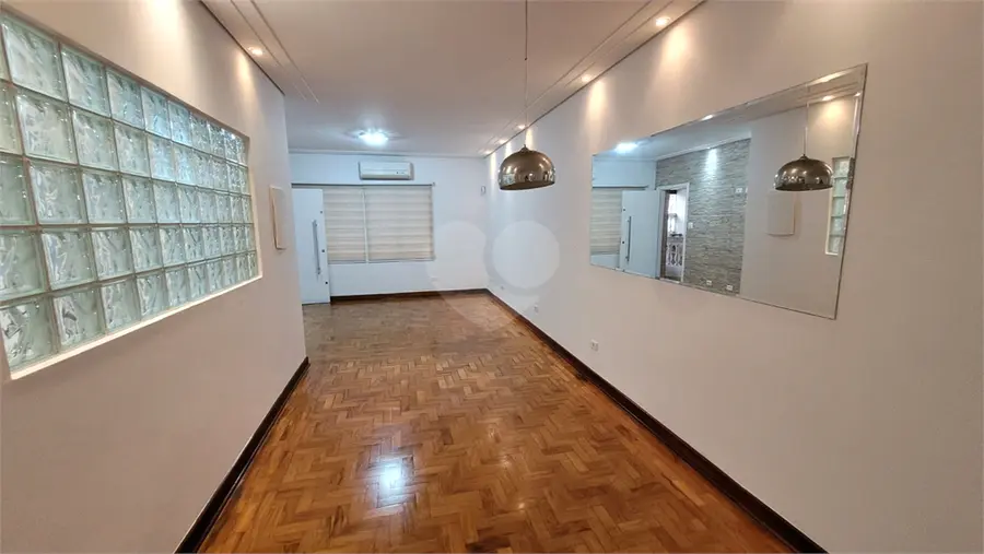 Casa com 4 quartos à venda em Saúde – SP