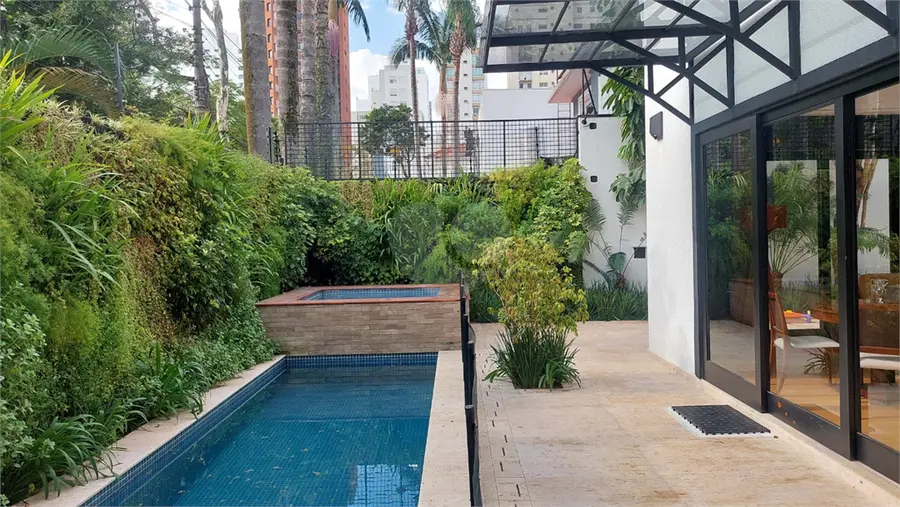 Casa com 5 quartos à venda ou para alugar em Jardim Paulista – SP