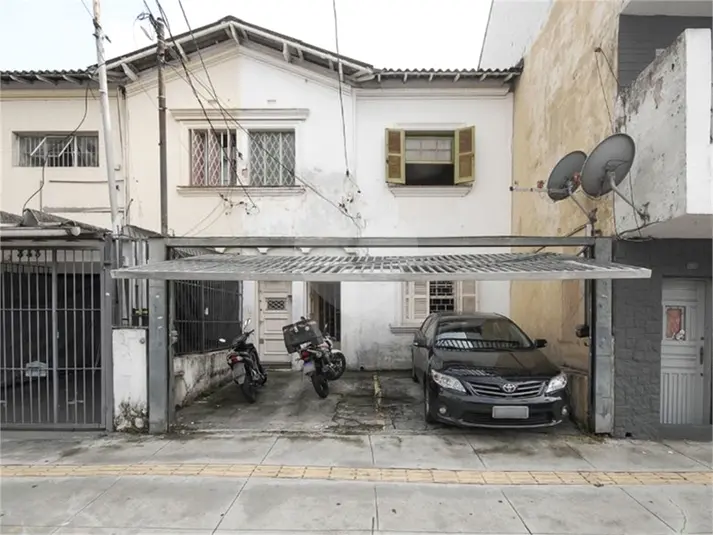 Casa com 2 quartos à venda ou para alugar em Santana – SP