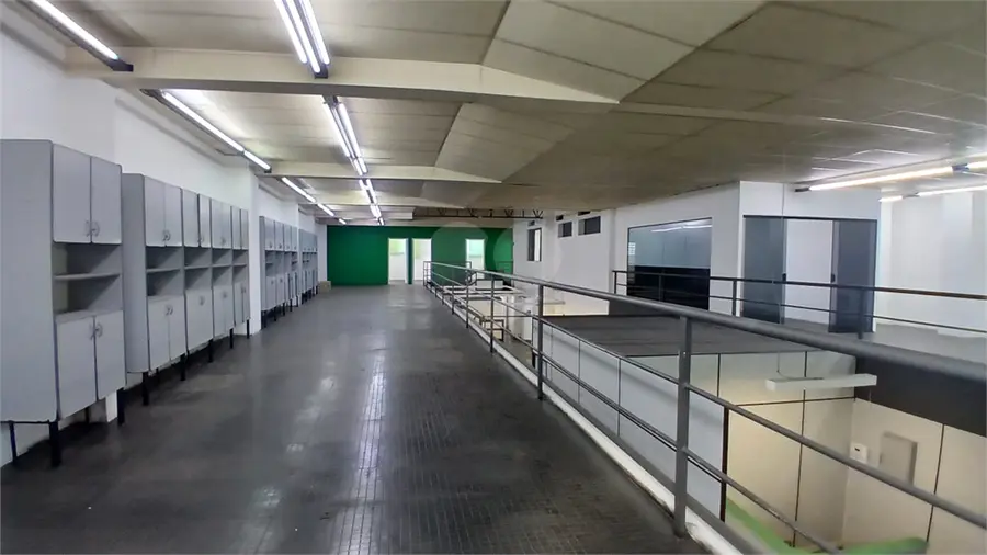 Prédio inteiro para alugar em Santana – SP