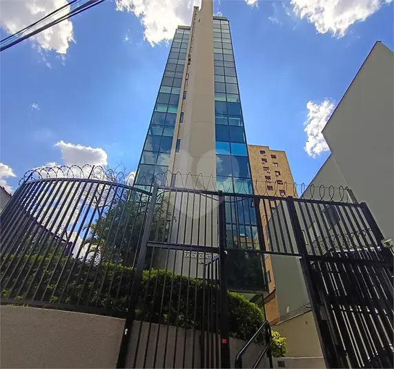 Salas à venda ou para alugar em Santana – SP